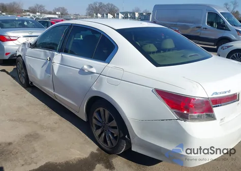 2012 Honda Accord 2.4 Ex-L z USA, uszkodzony, nr VIN 1HGCP2F89CA141795